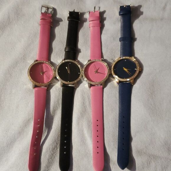 4 Manhattan by Croton Sunray Dial with Crystal Bezel Watches Pink Blue Black‎ - Picture 1 of 7